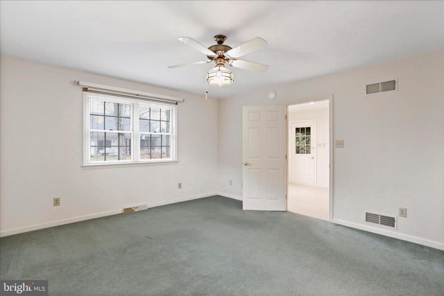 7010 FAIRWAY OAKS, Fayetteville, PA 17222