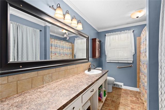 1129 Ziglar Road, Winston-salem, NC 27105