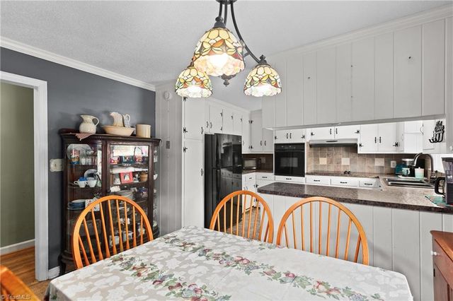 1129 Ziglar Road, Winston-salem, NC 27105