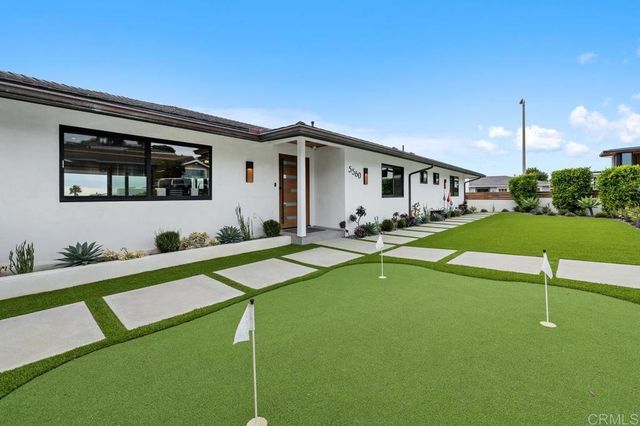 5560 Moonlight Lane, La Jolla, CA 92037