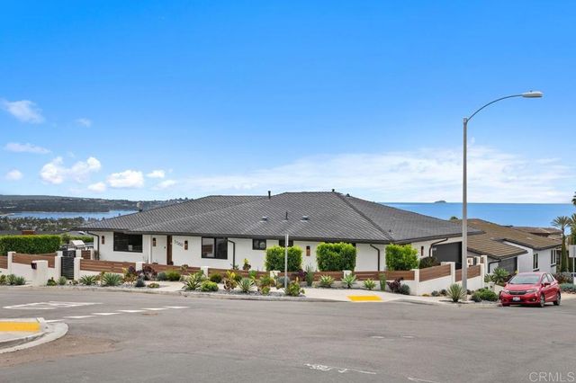 5560 Moonlight Lane, La Jolla, CA 92037