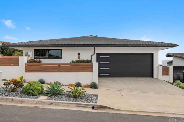 5560 Moonlight Lane, La Jolla, CA 92037