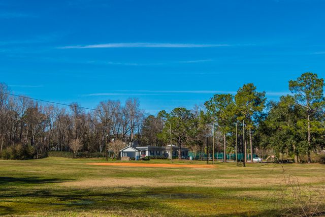 113 Hampton Drive, Summerville, SC 29485