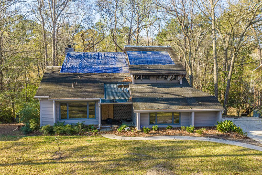 Image 14 of property listing at 113 Hampton Drive, Summerville, SC 29485