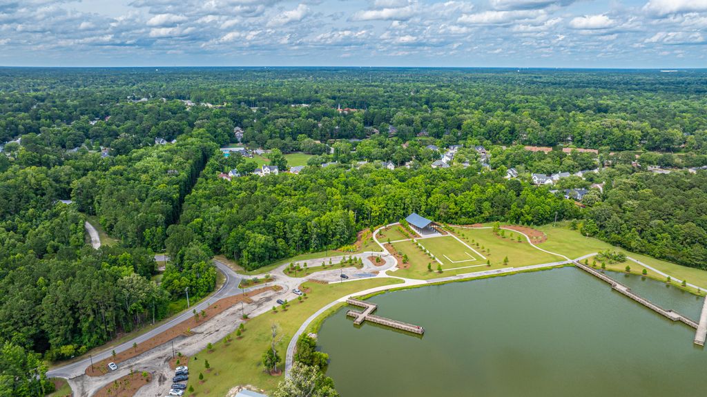 Image 33 of property listing at 113 Hampton Drive, Summerville, SC 29485