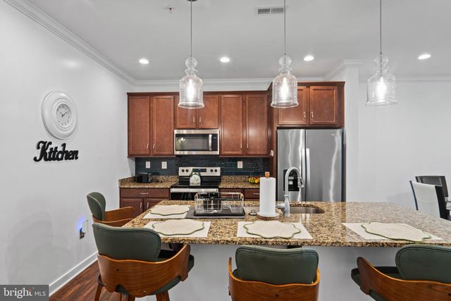 6 GRAMBY CT, La Plata, MD 20646