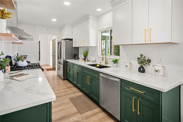 5995 Londonderry Drive, Riverside, CA 92504
