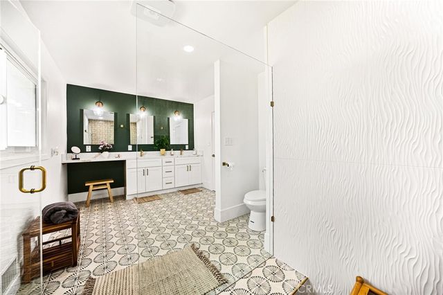 5995 Londonderry Drive, Riverside, CA 92504