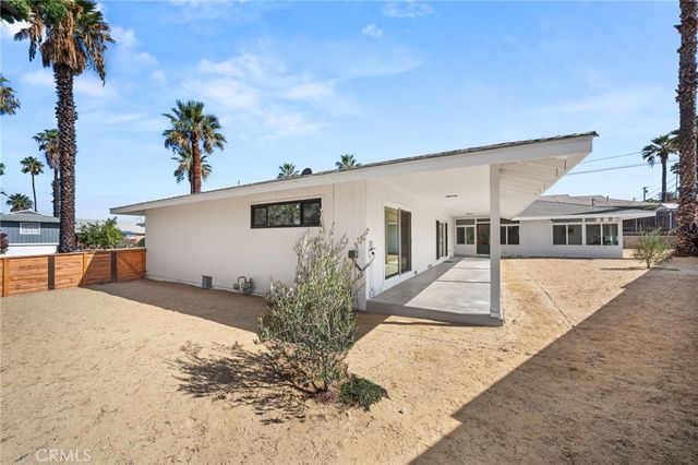 5995 Londonderry Drive, Riverside, CA 92504