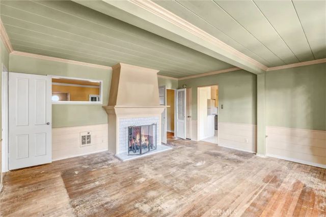 2832 Washington, Santa Monica, CA 90403