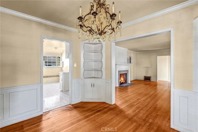 2832 Washington, Santa Monica, CA 90403