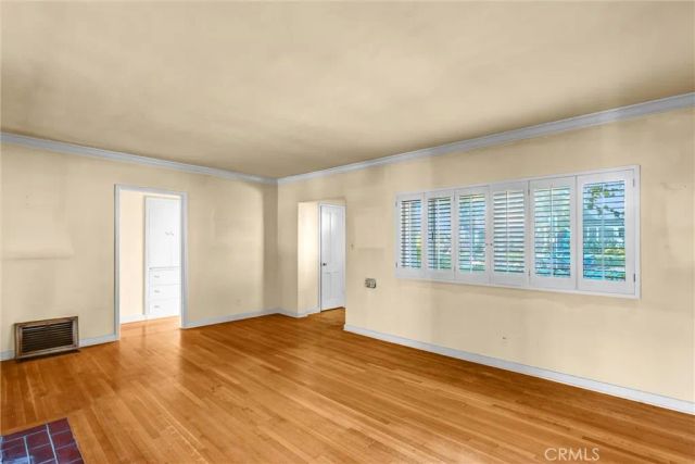 2832 Washington, Santa Monica, CA 90403