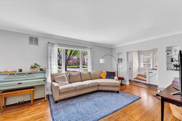 2571 N 83rd STREET, Wauwatosa, WI 53213