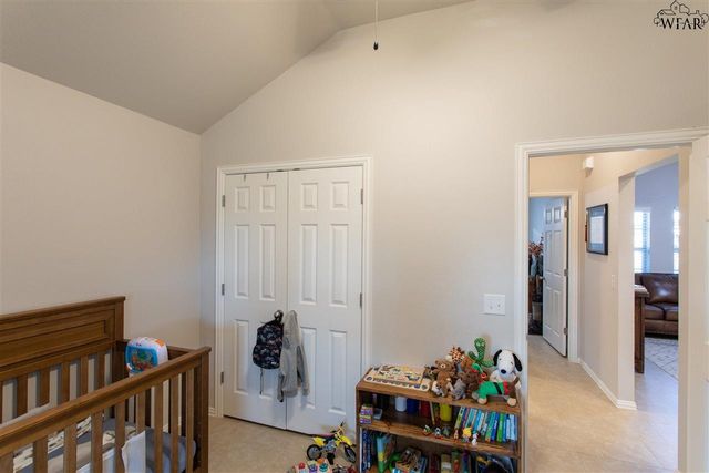 1212 NEWMAN AVENUE, Iowa Park, TX 76367