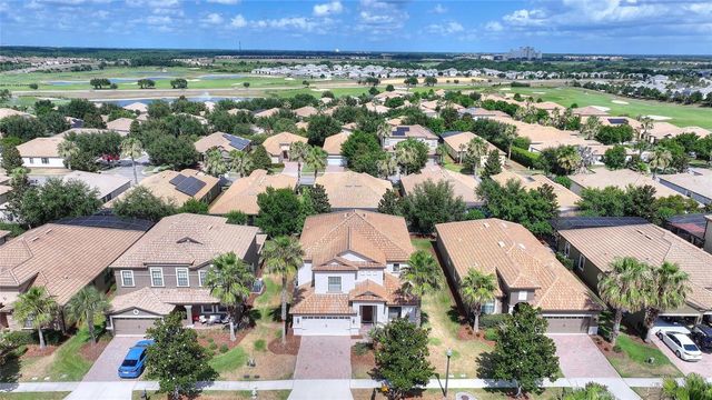 1315 MOSS CREEK LN, Davenport, FL 33896