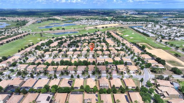 1315 MOSS CREEK LN, Davenport, FL 33896