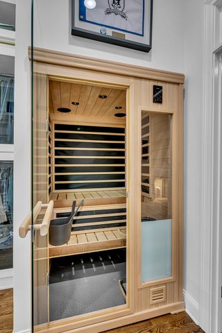 208 Lynnwood Blvd, Nashville, TN 37205