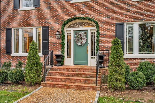 208 Lynnwood Blvd, Nashville, TN 37205