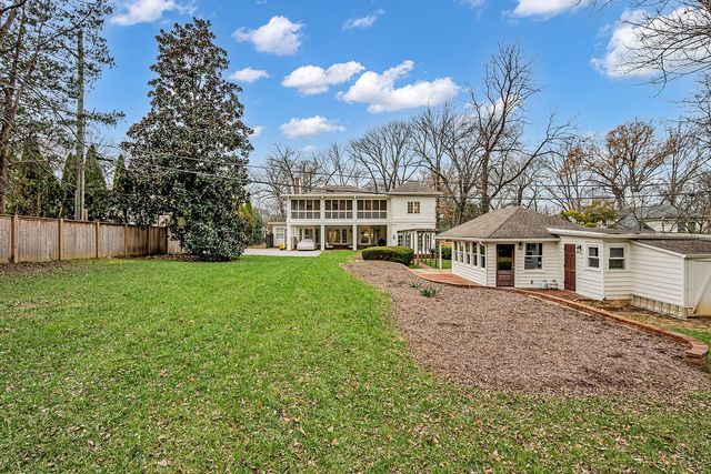 208 Lynnwood Blvd, Nashville, TN 37205