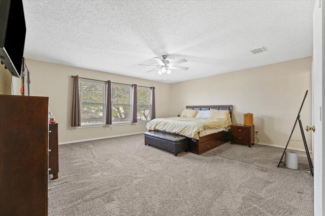 921 Valleybrook Drive, Lewisville, TX 75067