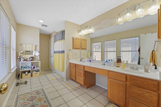 921 Valleybrook Drive, Lewisville, TX 75067