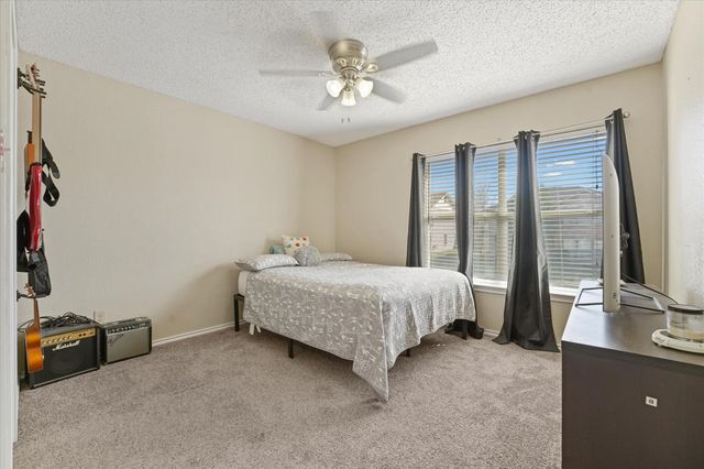 921 Valleybrook Drive, Lewisville, TX 75067