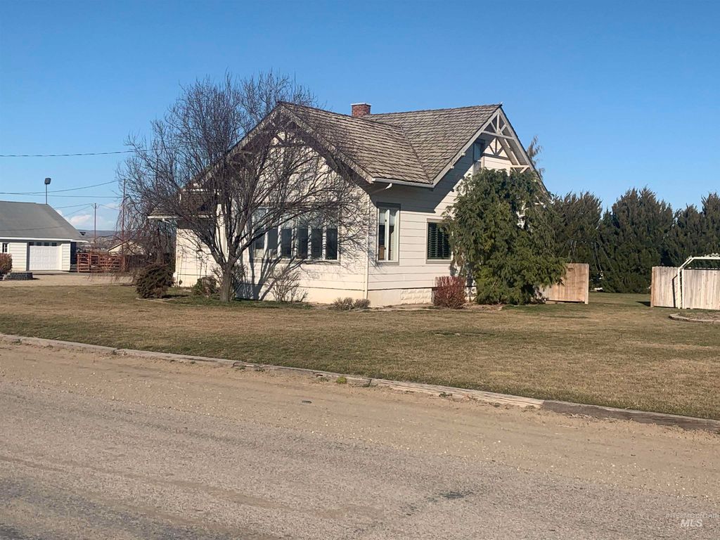 6600 Denver Rd, Fruitland, ID 83619