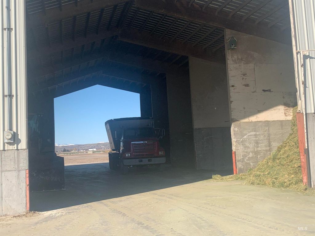 6600 Denver Rd, Fruitland, ID 83619 photo 4