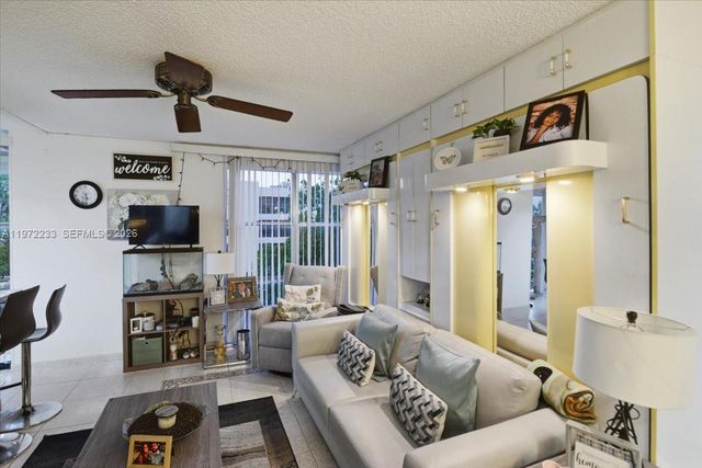 200 177th Dr 409, Sunny Isles Beach, FL 33160