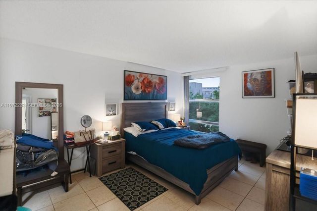 200 177th Dr 409, Sunny Isles Beach, FL 33160