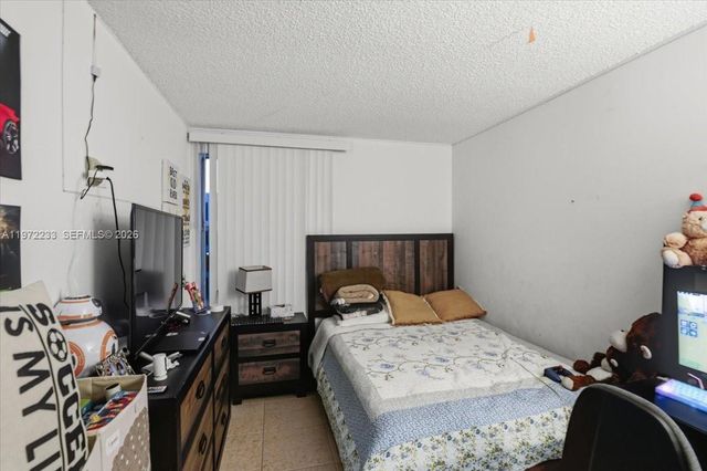 200 177th Dr 409, Sunny Isles Beach, FL 33160