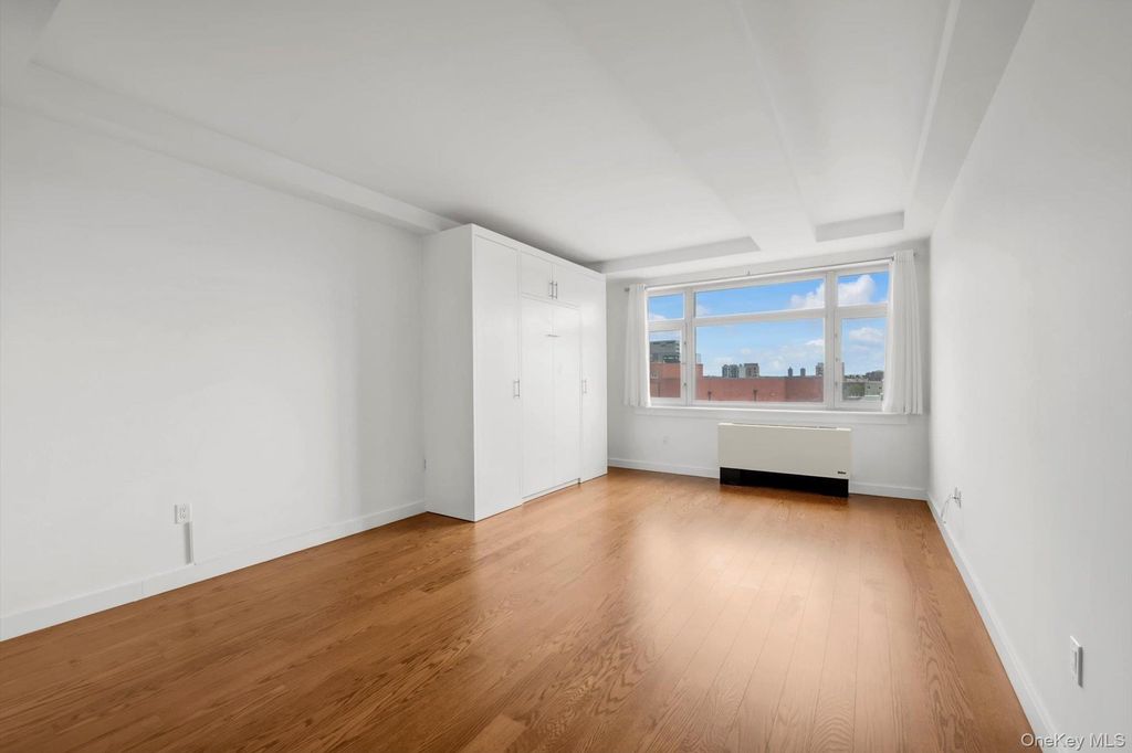 40-22 College Point Boulevard 9P, Flushing, NY 11354 — photo 2