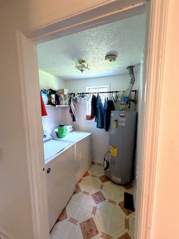 118 Steeplechase Dr, Smithville, TN 37166