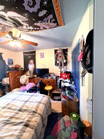 118 Steeplechase Dr, Smithville, TN 37166