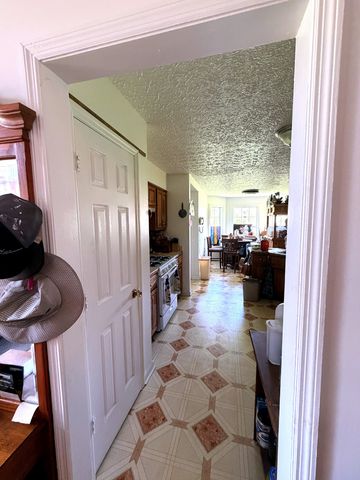 118 Steeplechase Dr, Smithville, TN 37166