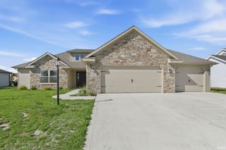 1063 Farmington Drive, Bluffton, IN 46714