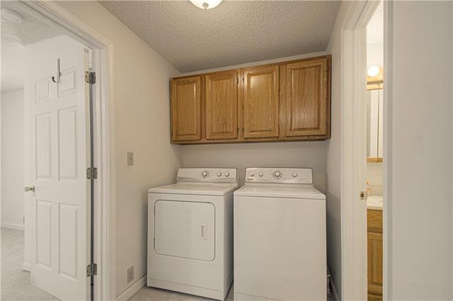 1261 SE Mill Street, Dearborn, MO 64439