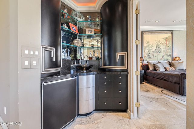 3039 E MARSHALL Avenue, Phoenix, AZ 85016