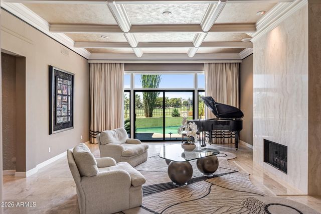 3039 E MARSHALL Avenue, Phoenix, AZ 85016
