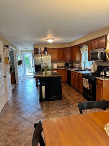 65 Photine Drive, Lowell, MA 01854