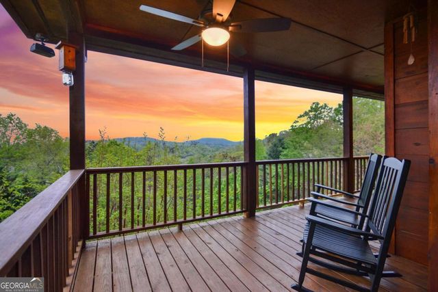 48 Lookout Drive, Blue Ridge, GA 30513