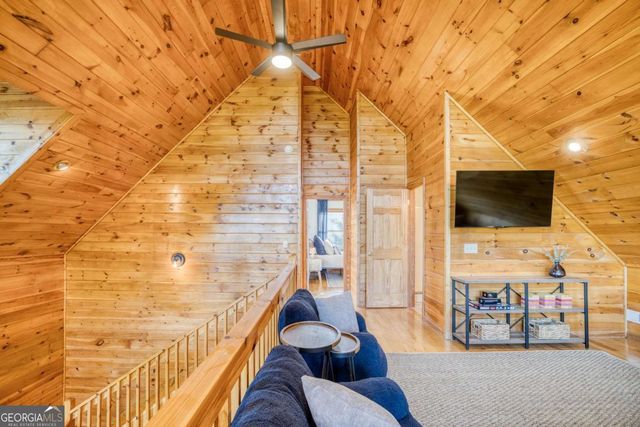 48 Lookout Drive, Blue Ridge, GA 30513