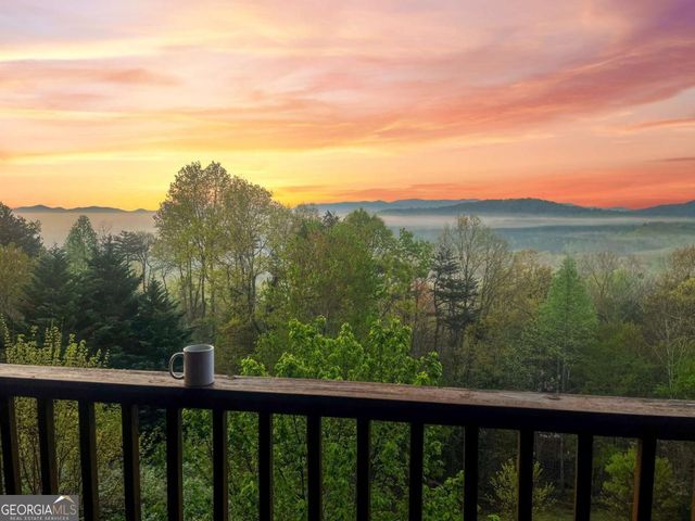48 Lookout Drive, Blue Ridge, GA 30513