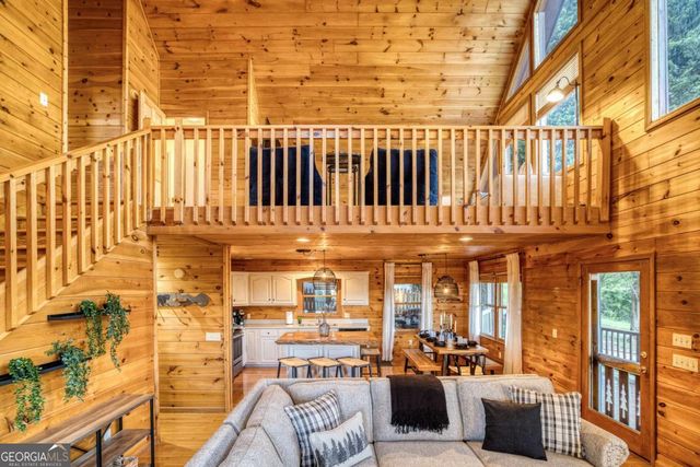 48 Lookout Drive, Blue Ridge, GA 30513