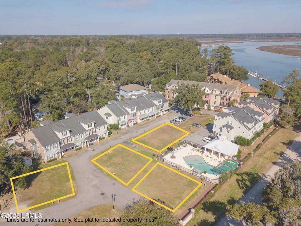 45 Battery Creek Club Drive, Beaufort, SC 29902