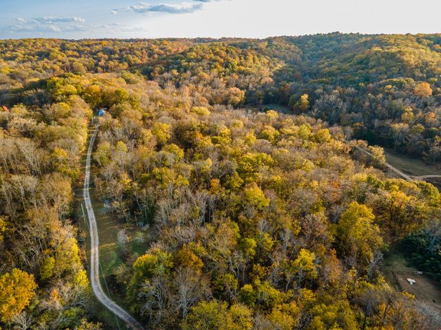 1916 Mack Benderman Rd, Culleoka, TN 38451