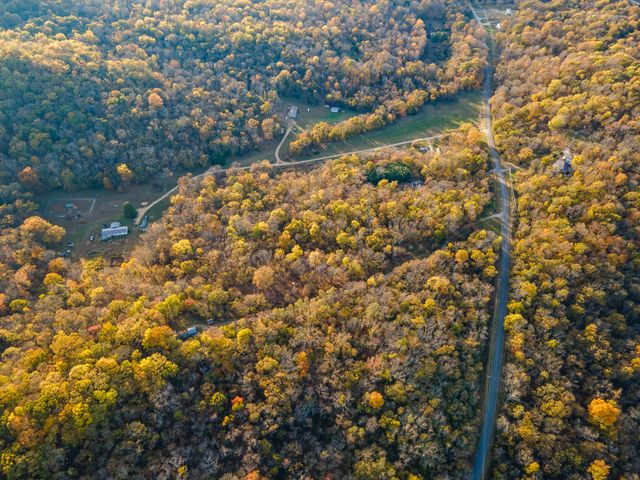 1916 Mack Benderman Rd, Culleoka, TN 38451