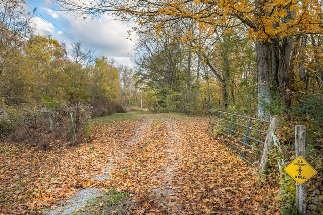 1916 Mack Benderman Rd, Culleoka, TN 38451