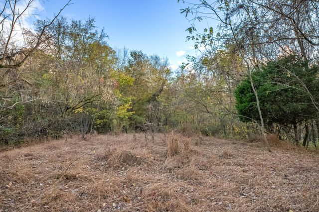 1916 Mack Benderman Rd, Culleoka, TN 38451