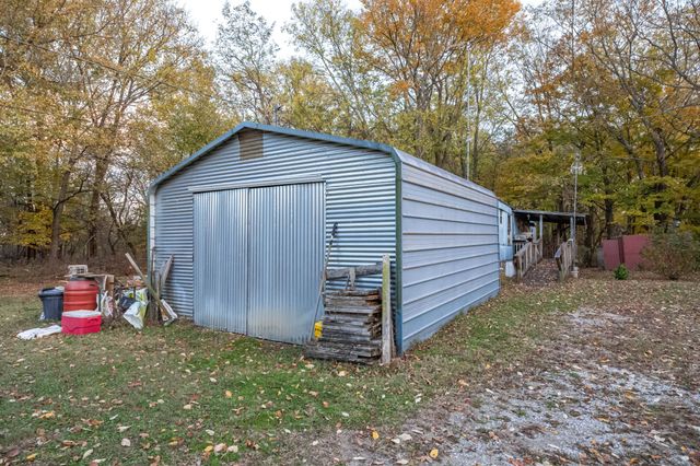 1916 Mack Benderman Rd, Culleoka, TN 38451